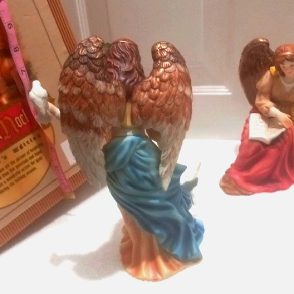 Vintage Porcelain Angel Set still in box - Picture 4 of 8